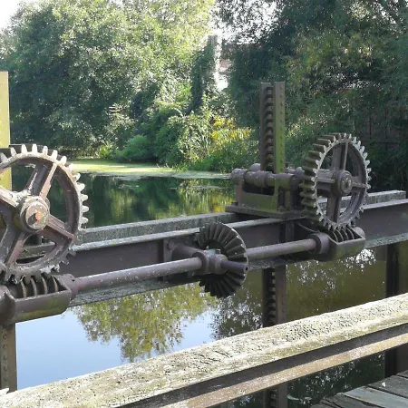 Schlossblick * Thallwitz