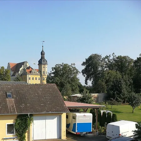 בית הארחה Schlossblick 3*