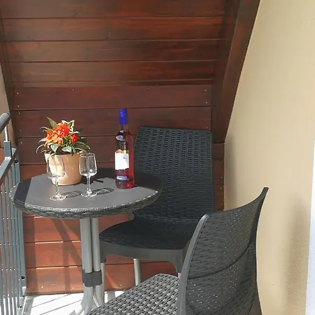 בית הארחה Schlossblick 3*